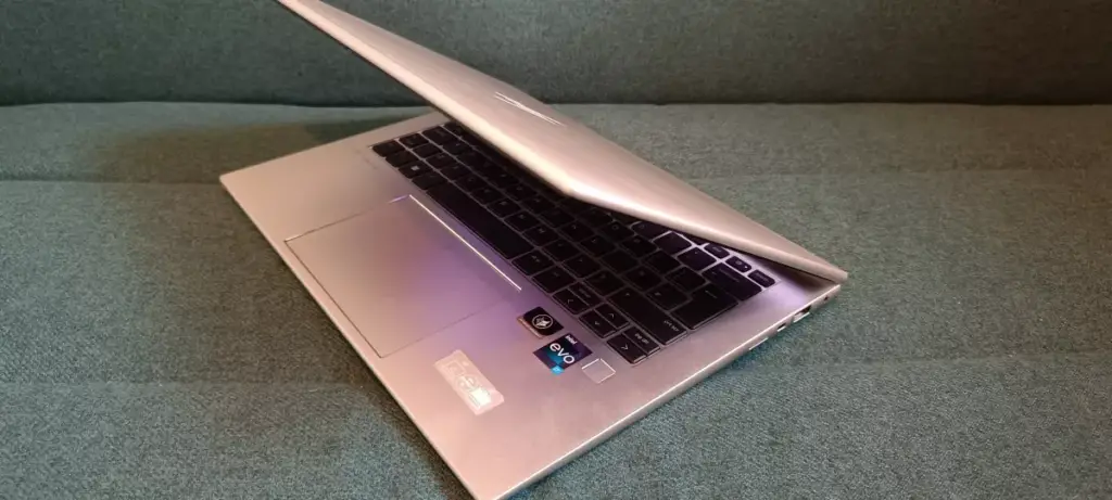 The best affordable HP laptop for business: HP Elitebook 840 G9