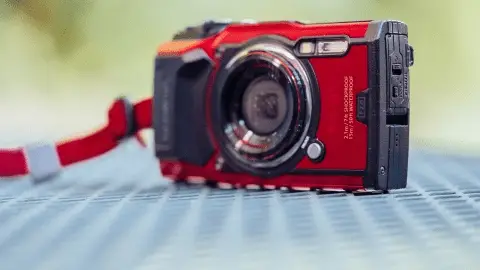 Olympus Tough TG-6 Best Point-and-Shoot Cameras for Travel